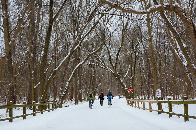 Snow_Bikers_2818.jpg
